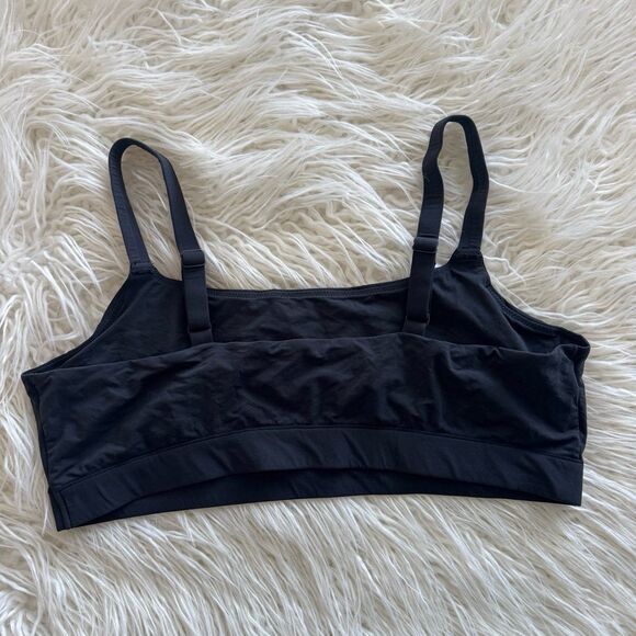 Skims Fits Everybody Scoop Neck Bralette Onyx Size 4X - Picture 6 of 7